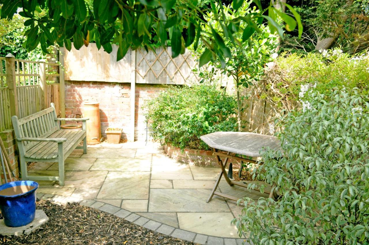 Little Lane Vila Alverstoke Exterior foto